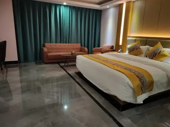 Wanzhihai Hotel (Anji Wanda Plaza Chuangye Road Subway Station)