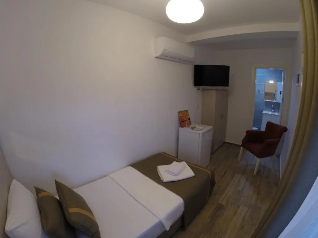 Yakamoz Otel