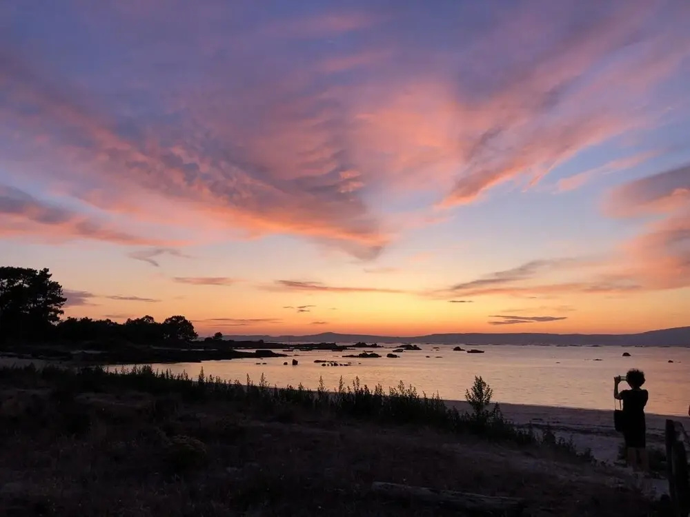 Apartment With 2 Bedrooms in Illa de Arousa, With Wonderful sea View, Furnished Garden and Wifi Near the Beach