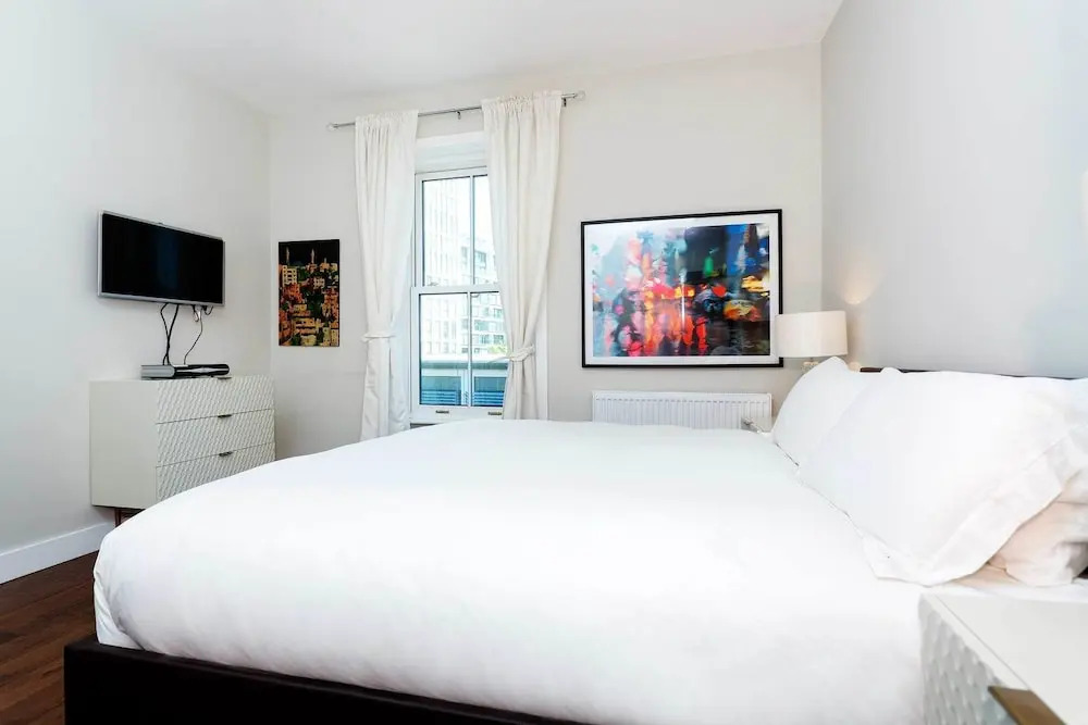 Veeve - Kensington Modern