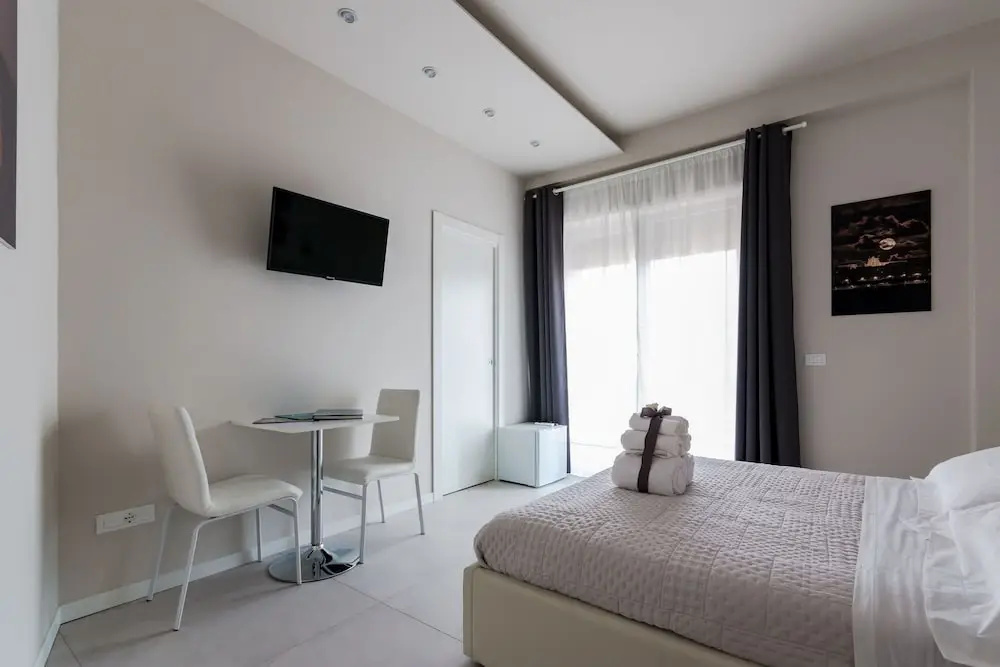 PhotoRooms B&B