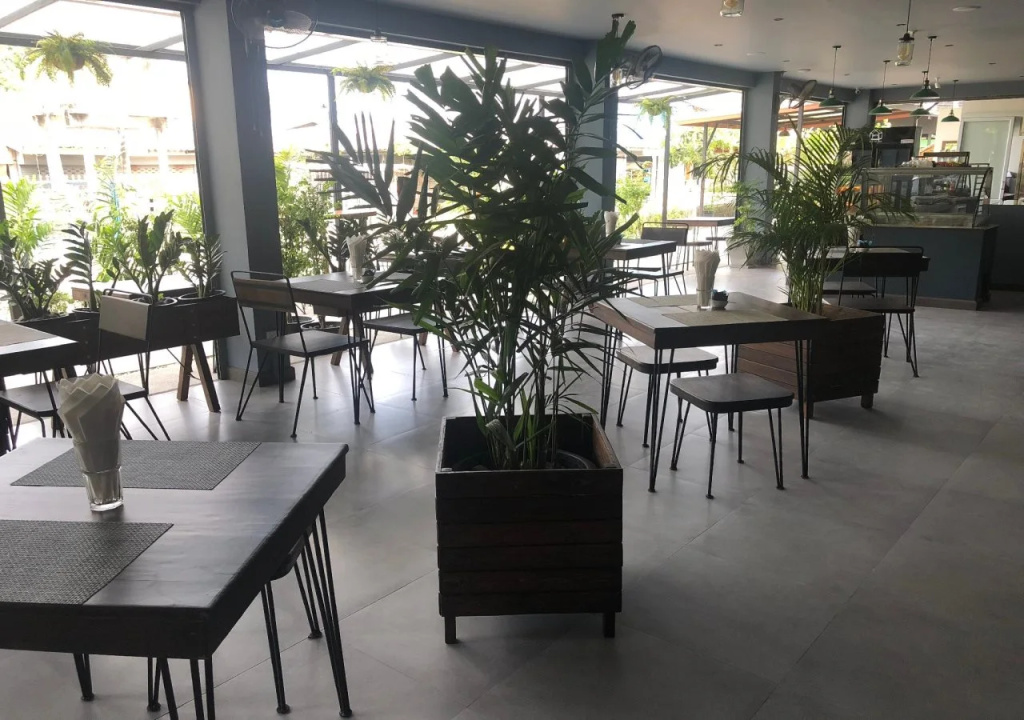 Crystal Lamai Hotel