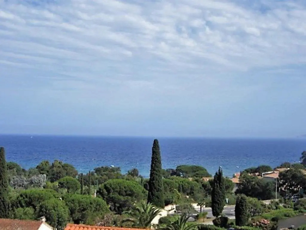 Appartement Le Lavandou, 3 pièces, 8 personnes - FR-1-251-81