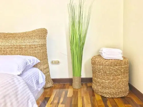 Mango Boulevard Hotel