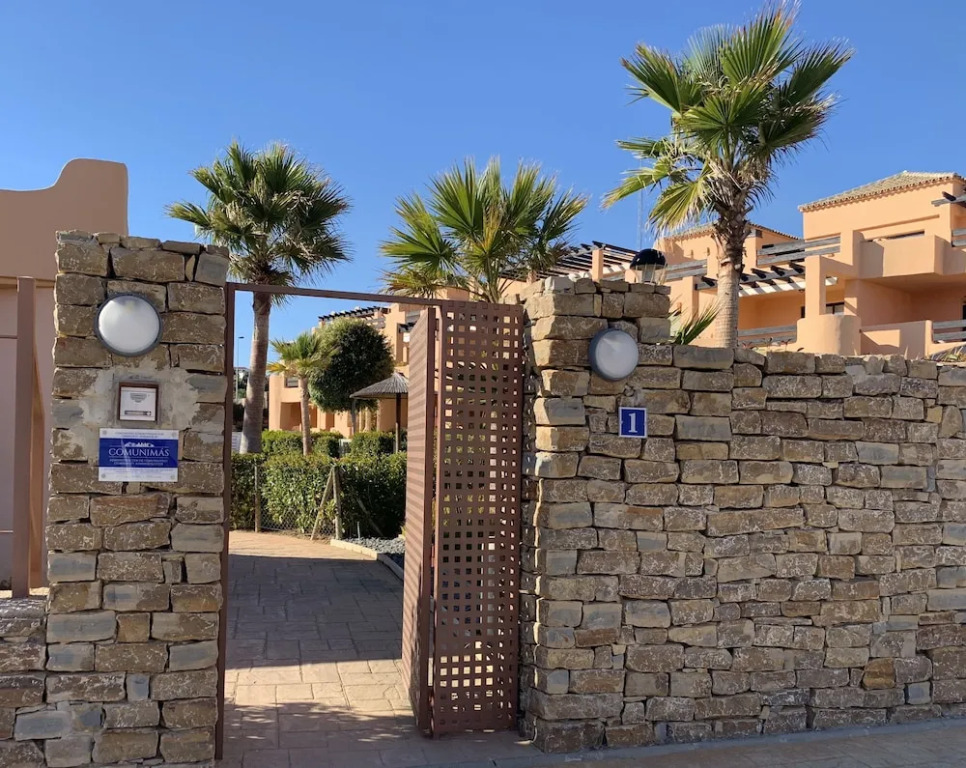 Casares Beach Golf Apartment With Private Garden and Pool Access