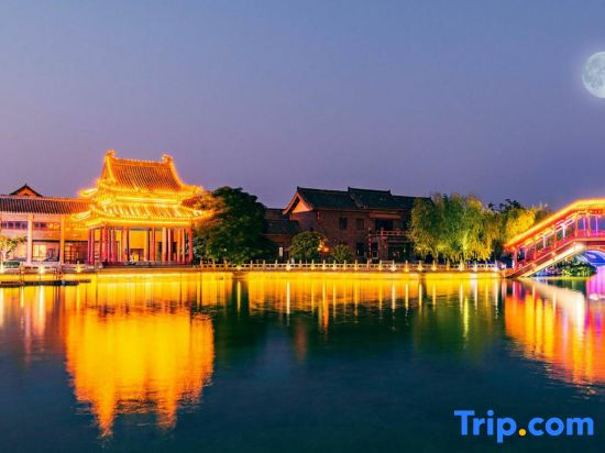 Zhaofu Villa (Kaifeng Millennium City Park)