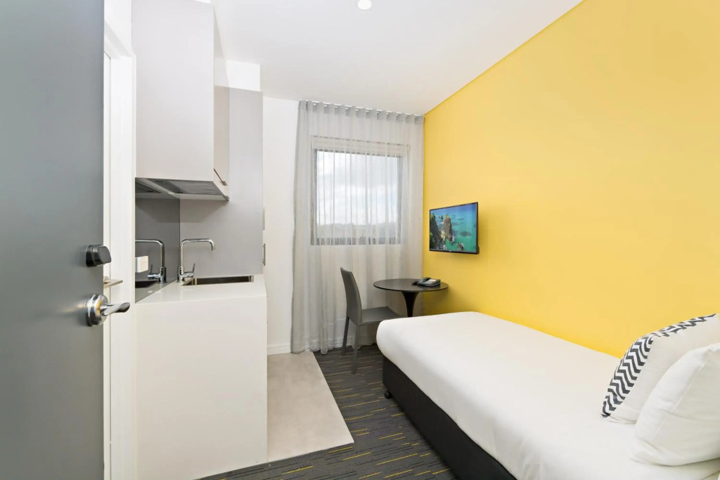 Value Suites Green Square