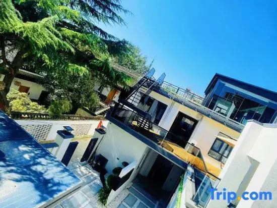 Yuanjia Village Sunrise Qingmu Homestay