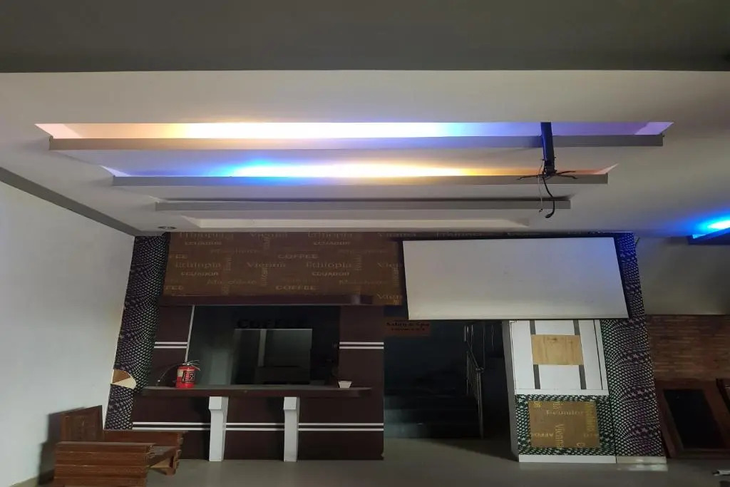 OYO 91647 Sanina Residence