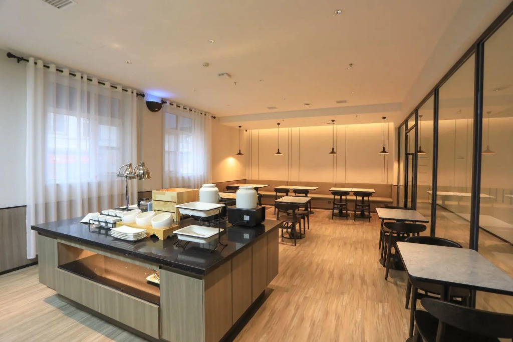 Hanting Hotel Baoding Shunping Shunxing Road