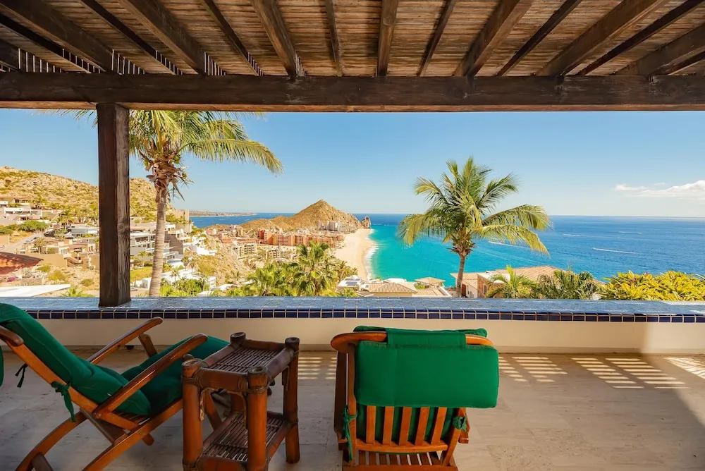 Pacific Ocean Views From This Escape: Villa Miramar
