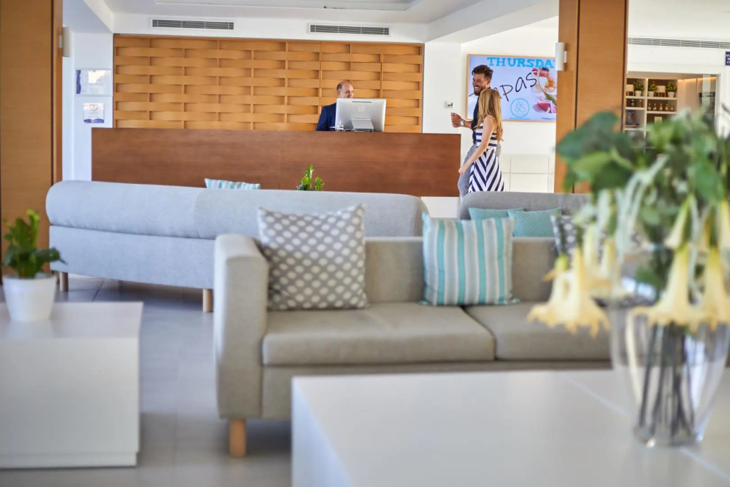 Monsuau Cala DOr Hotel 4 Sup