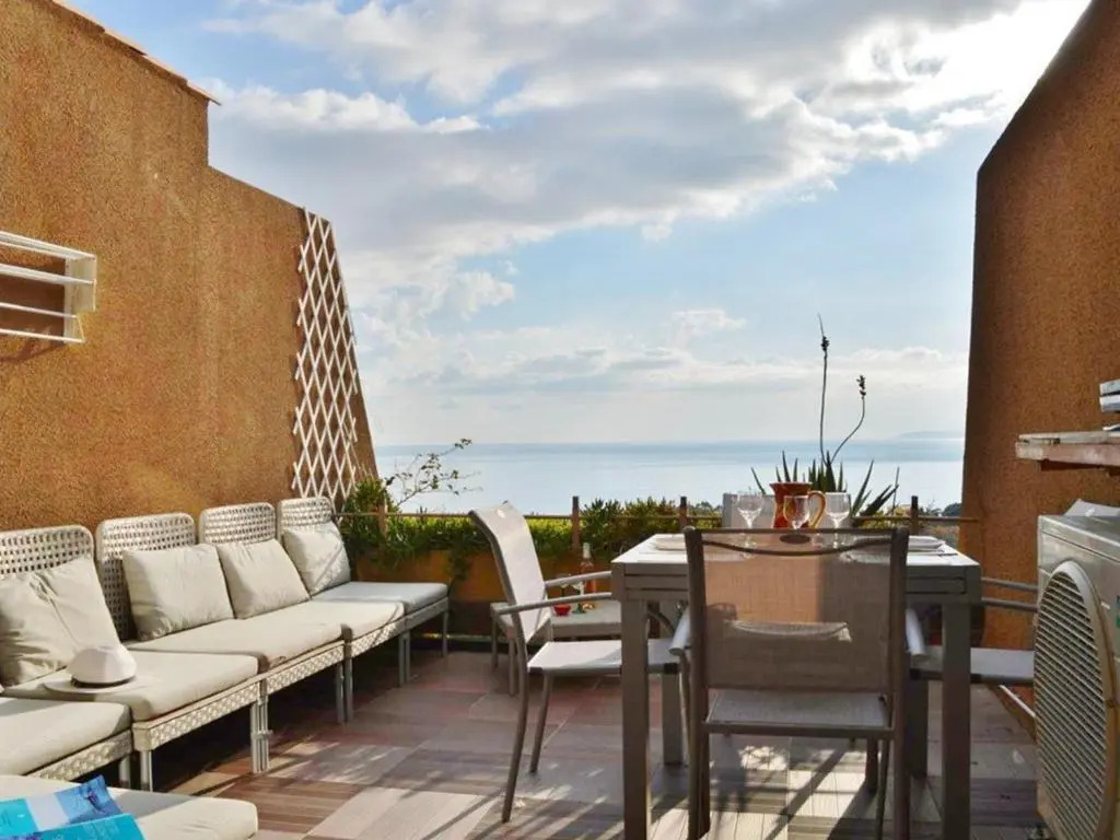 Appartement Le Lavandou, 1 pièce, 4 personnes - FR-1-251-306