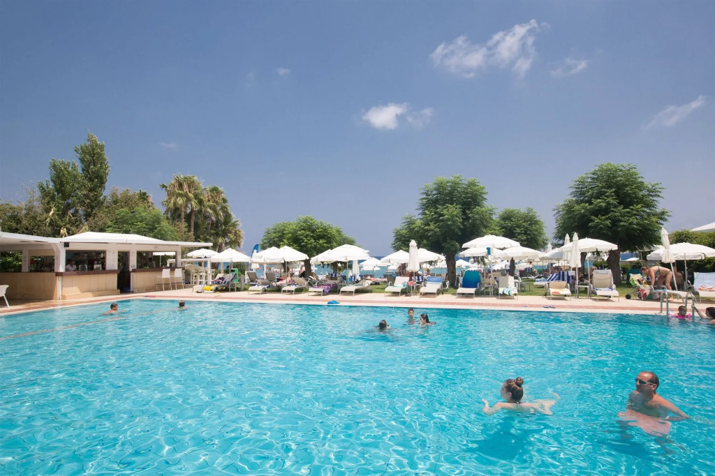 Iliada Beach Hotel