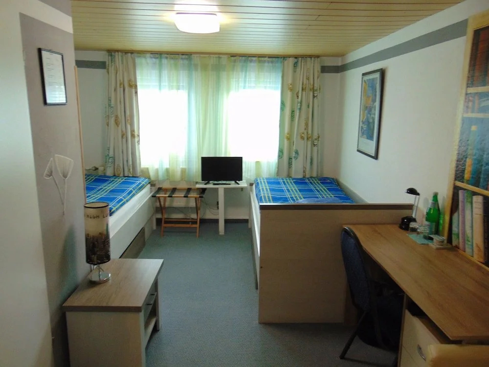 Hotel Garni "Adria"