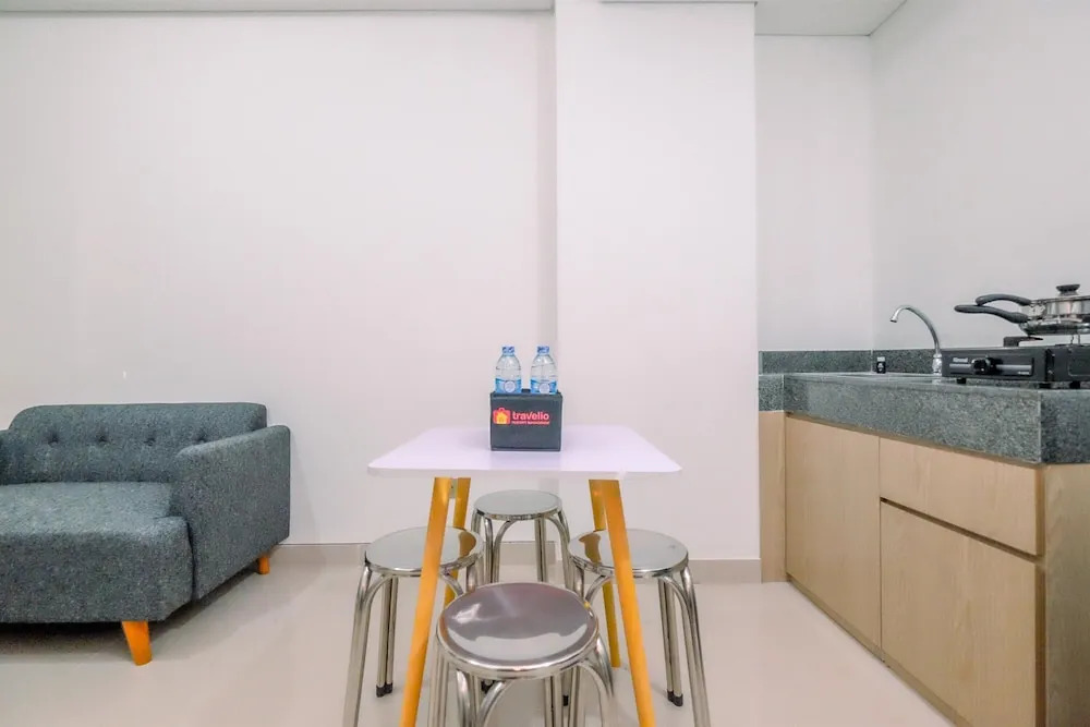 New Furnished And Homey 2Br At Transpark Cibubur Apartment
