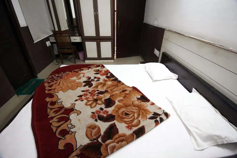 D R Residency Hotel