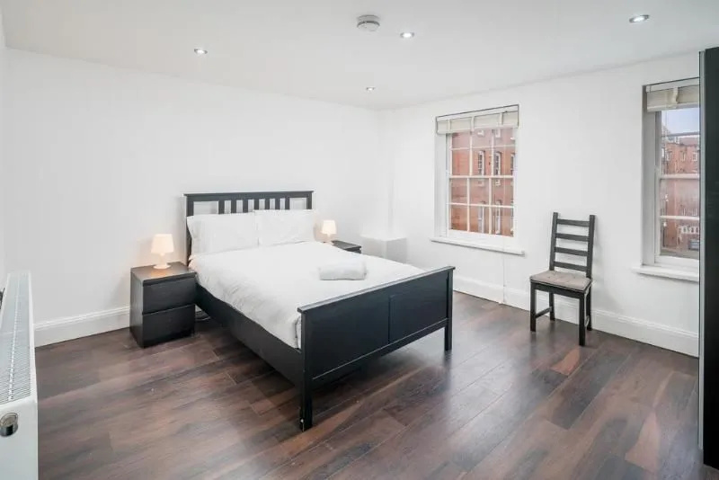 OYO Home 109 Old Nichol Street