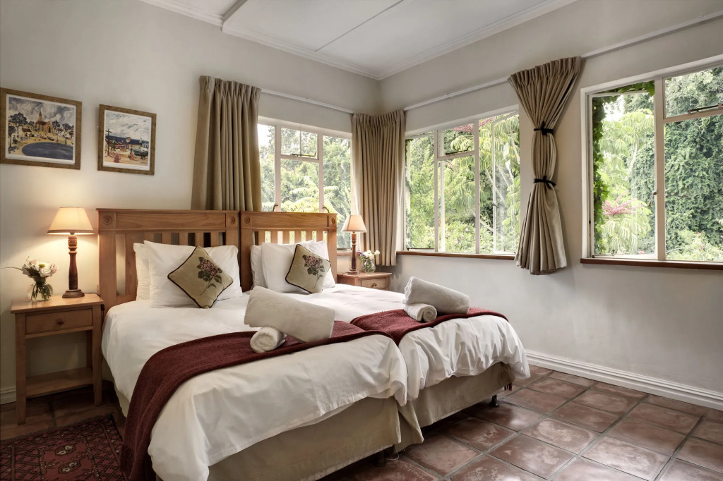 Rozenburg Guest House