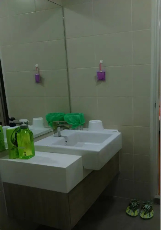 I-Suite I-City B7-28