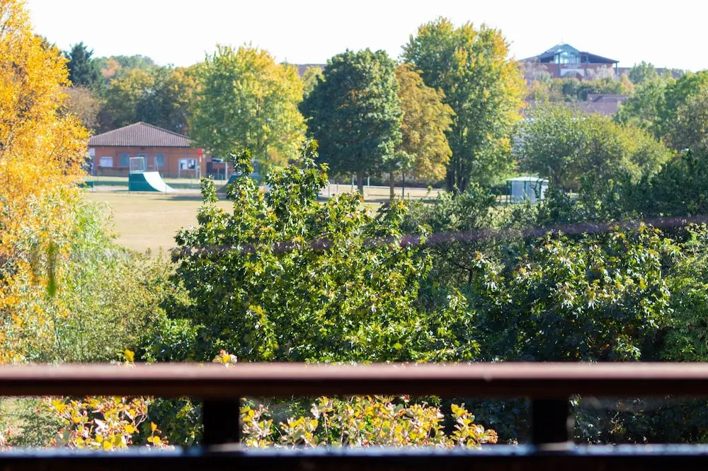 Reine Suites - Central Milton Keynes