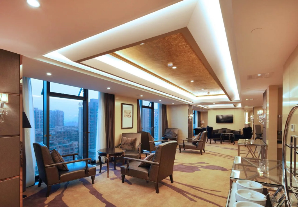 Days Hotel Wenyi Anhui