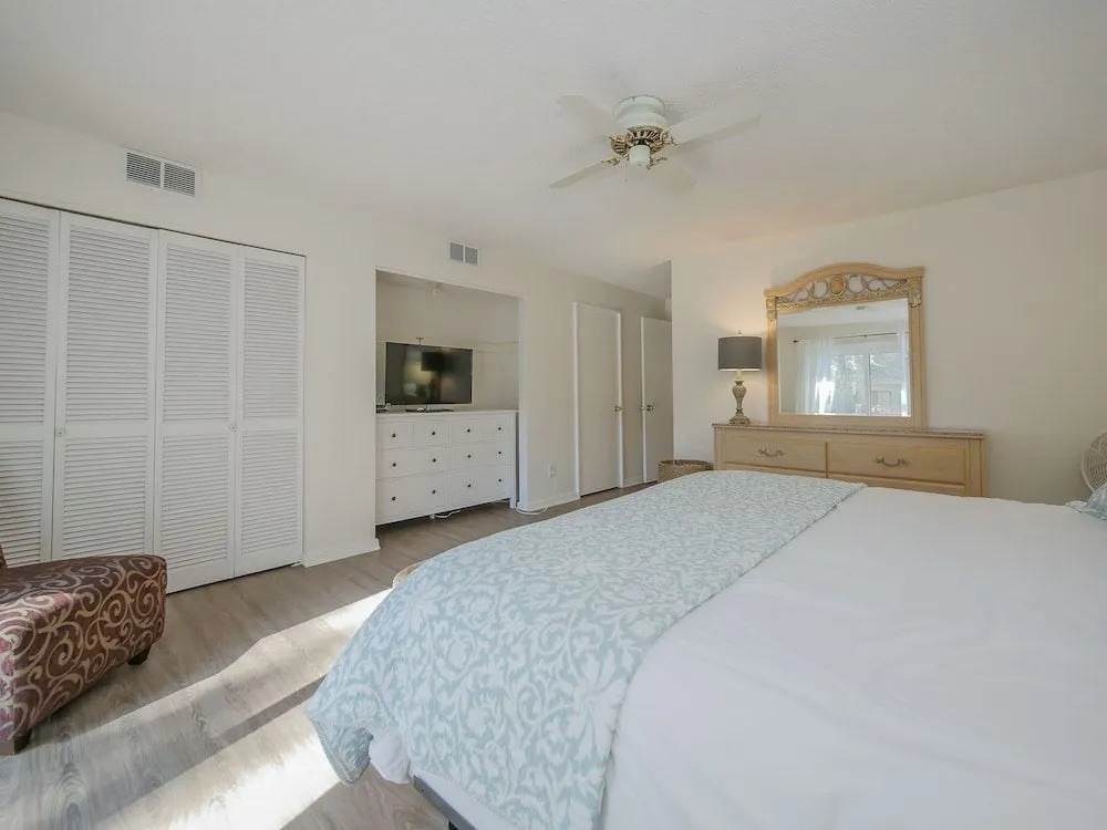 617 Queen's Grant Villas 2 Bedrooms 2 Bathrooms Villa