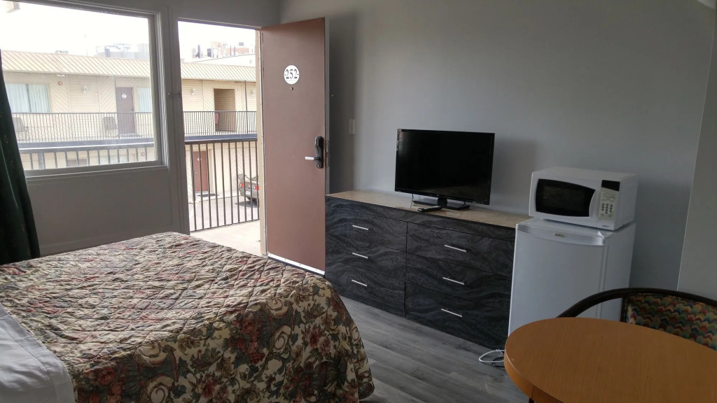 7 Nights Stay