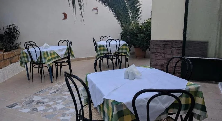 Apollon Hotel