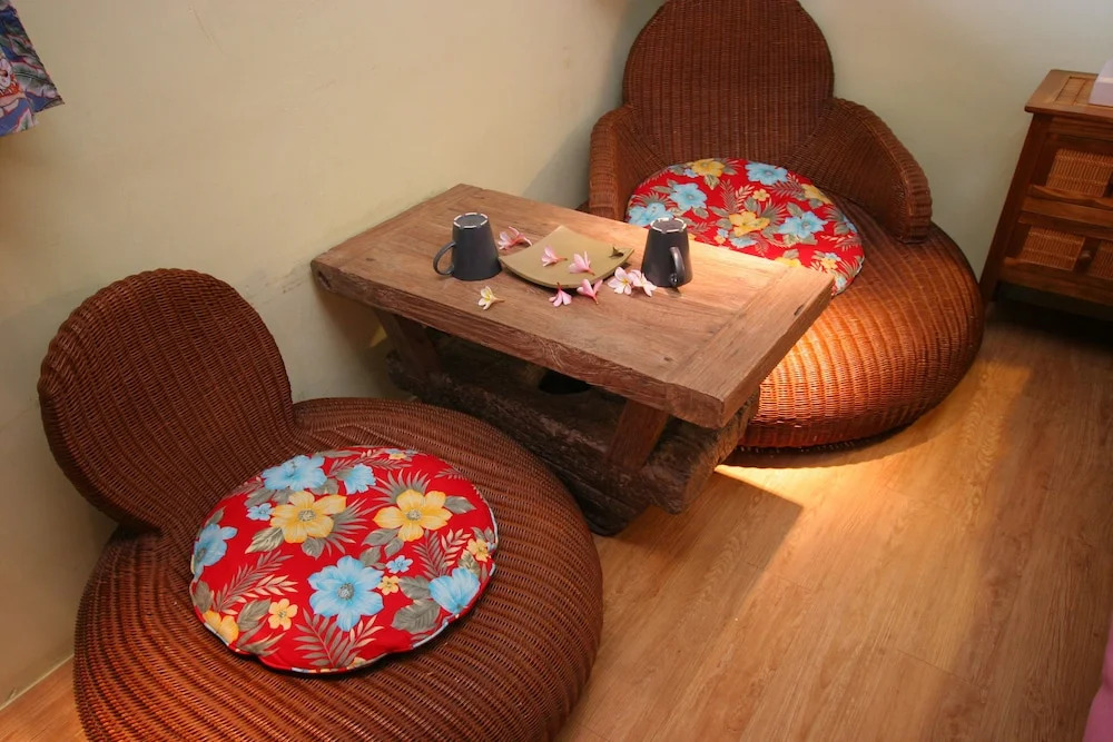 A Fei Surf Inn II - Tiki House