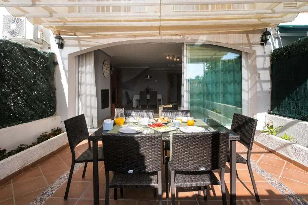 Bungalow Altea junto al casco antiguo, piscina y barbacoa