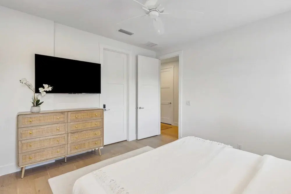 Serenity at Surfside by Avantstay Pool, Porches, Fire Pit & Arcade Near Vilano Beach