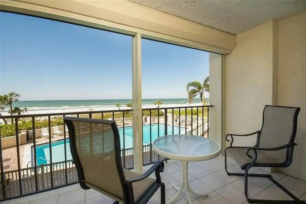 Siesta Beach Retreat Poolside 2BR Condo