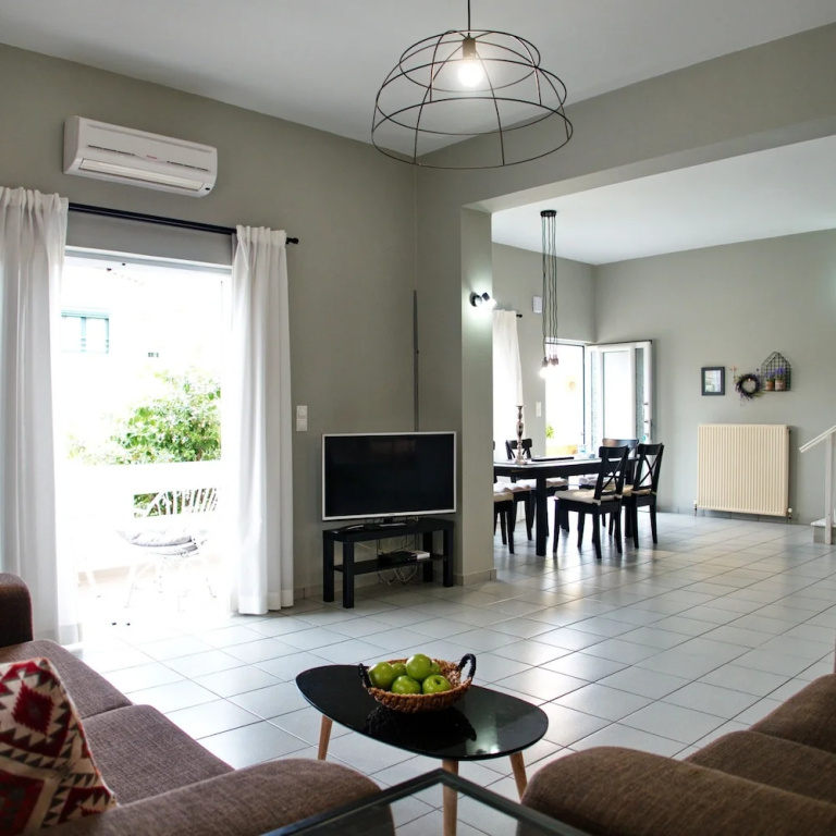 Apostolis Beach House