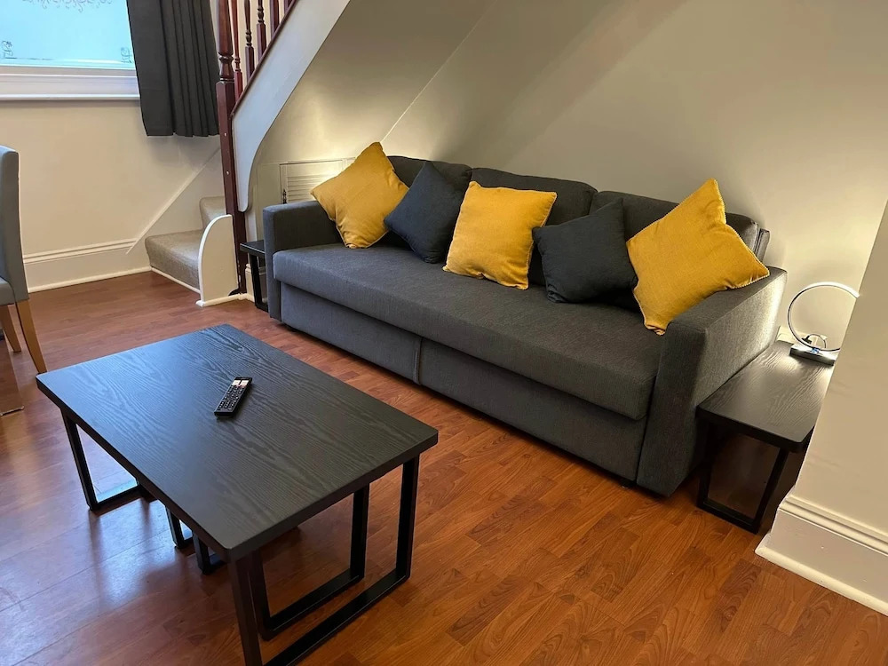 2 Bedroom House in Central Winchester