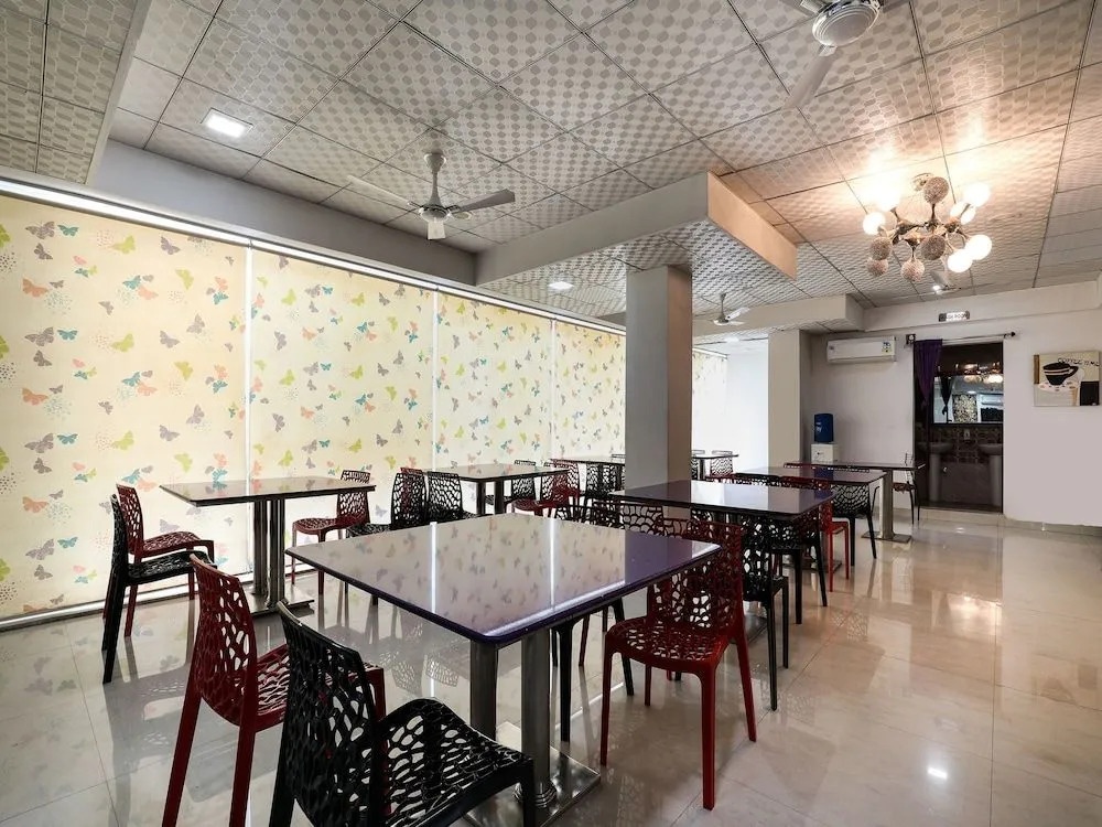 OYO 986 Hotel Akhand Homes
