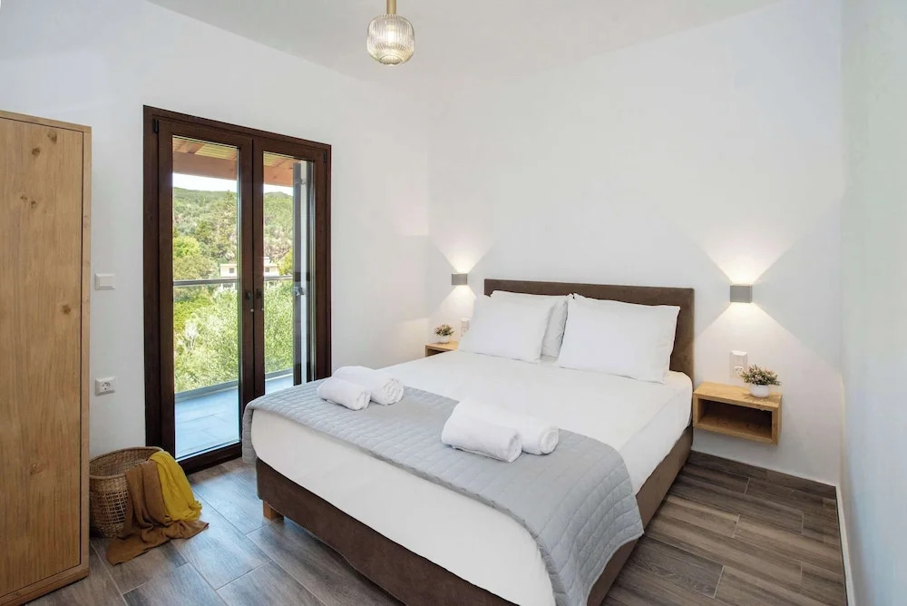 Villa Socrates Gardeno Luxury Sea View Pool Escape
