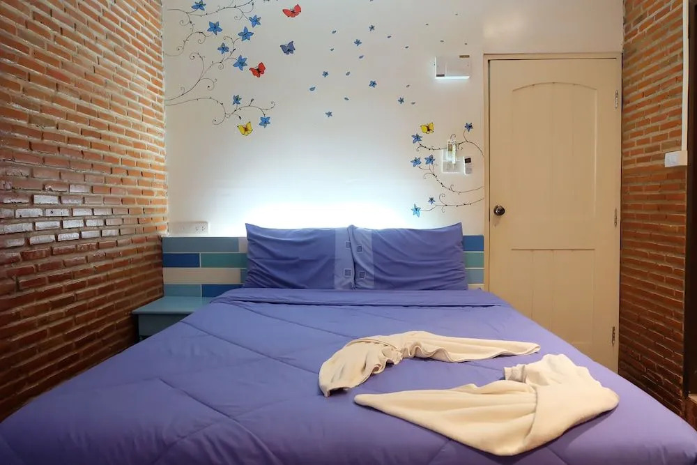 Laong Pilom Boutique Guesthouse