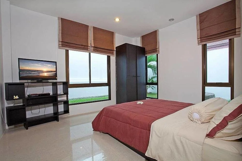 Chalong Sunshine Villa