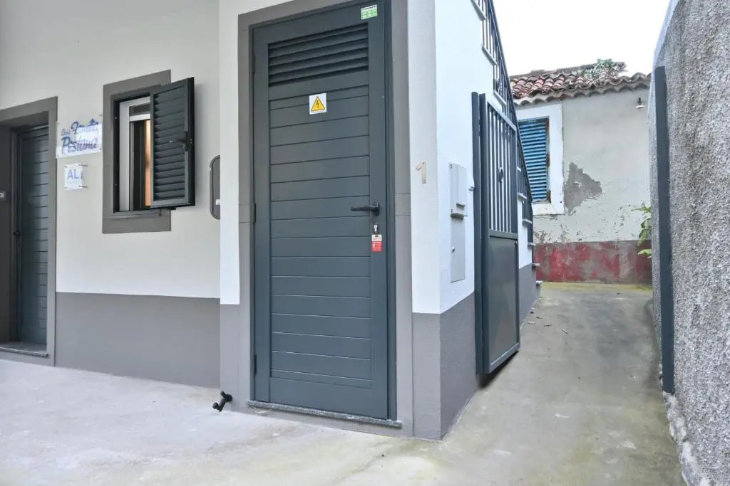 Casa Familia Pestana 1, a Home in Madeira