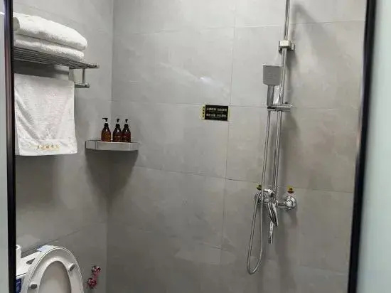 Bingzhiyuan Homestay (Luoyang Longmen Avenue Branch)