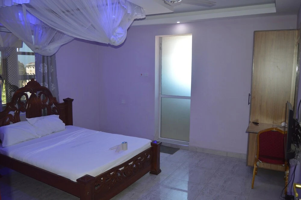 Peacock Court Hotel, Kilifi