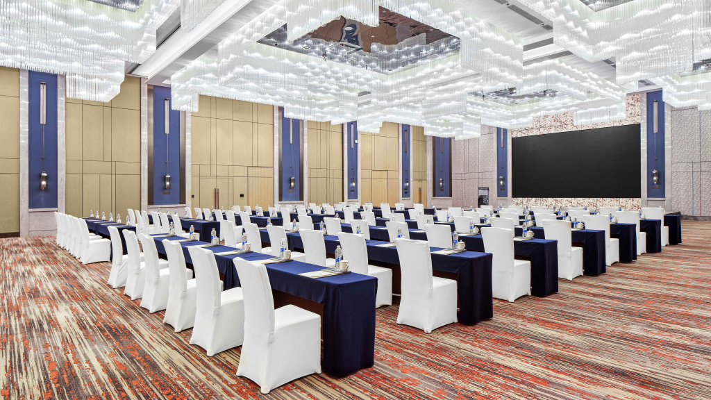 Vignette Collection Hangzhou Huaxia Center Hotel by IHG