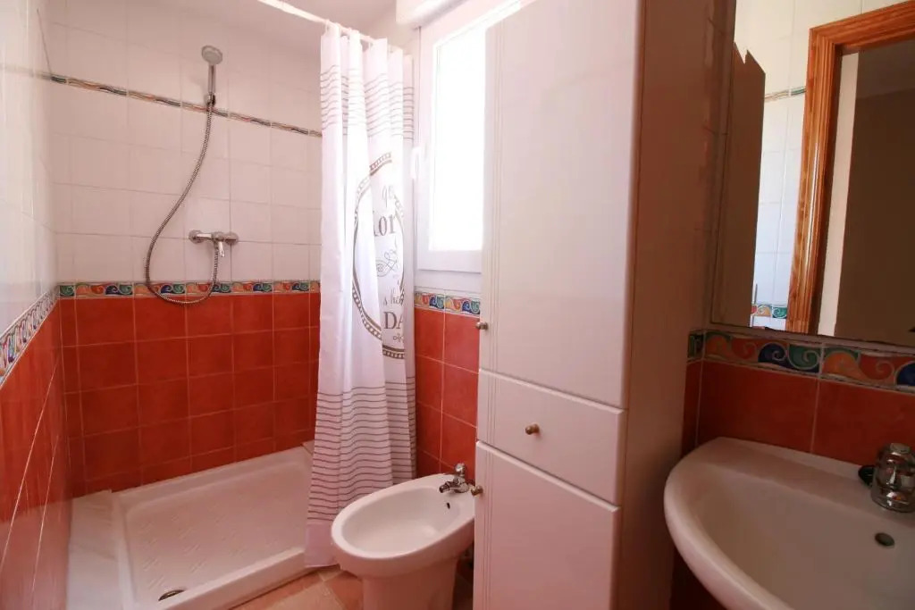 Oliva Holidays 3