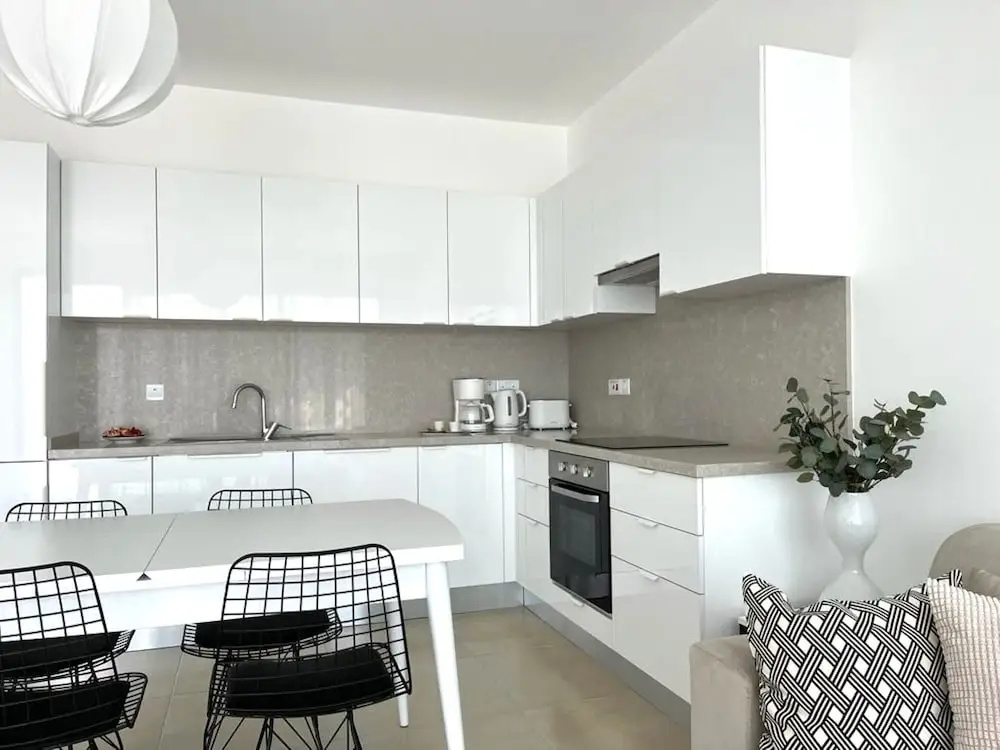 A12 Sun Valley Cove Garden Family Apartment