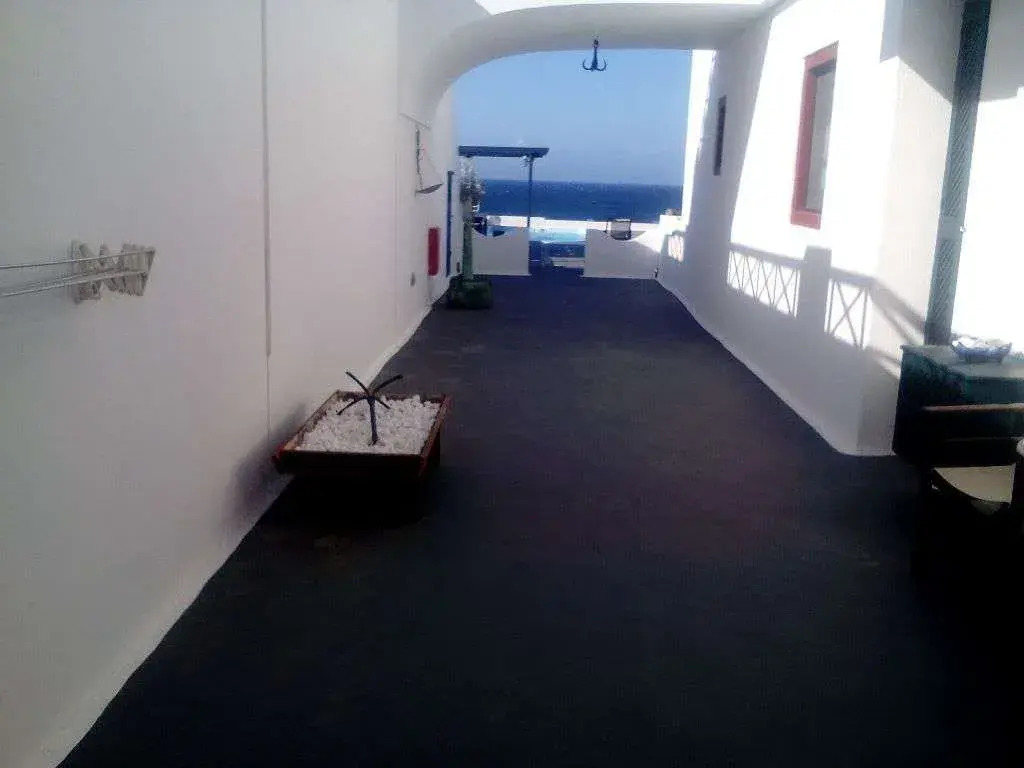 Vrachia Studios & Apartments