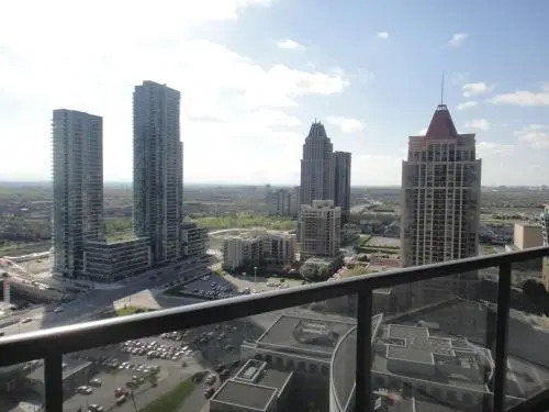 Executive Furnished Properties - Square One Mississauga