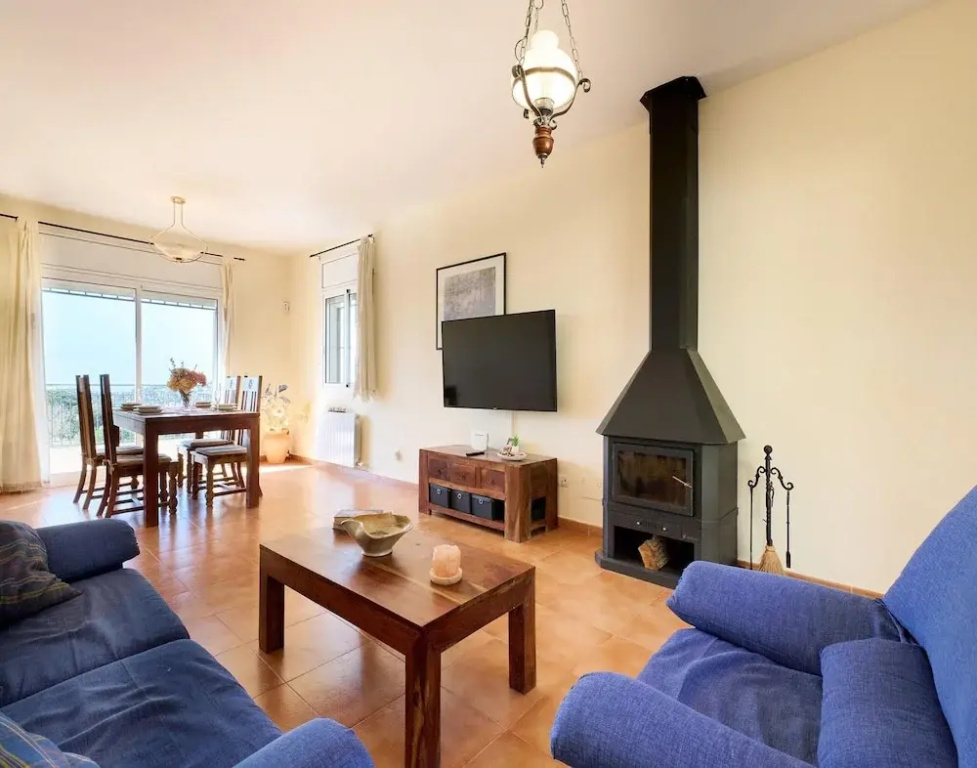 Villa on Costa Brava With Pool & Sea Views