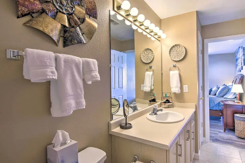 ~ 3 Mi to The Strip: Branson Condo w/ Large Patio!