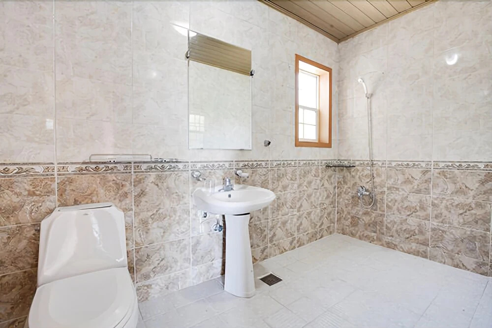 Seogwipoherbal Garden Good House Pension